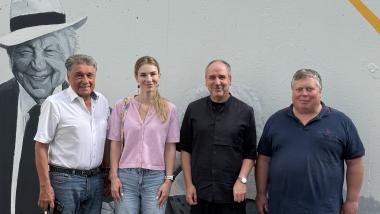v.l.n.r.: Klaus Denzinger (FDP Fraktionsvorsitzender im Kreistag), Nathalie Wagner (Landtagskandidatin, Vorsitzende FDP KV Waldshut), Jörg Markowski (Geschäftsführer Haus der Diakonie), Johannes Schneider (FDP Kreisrat)